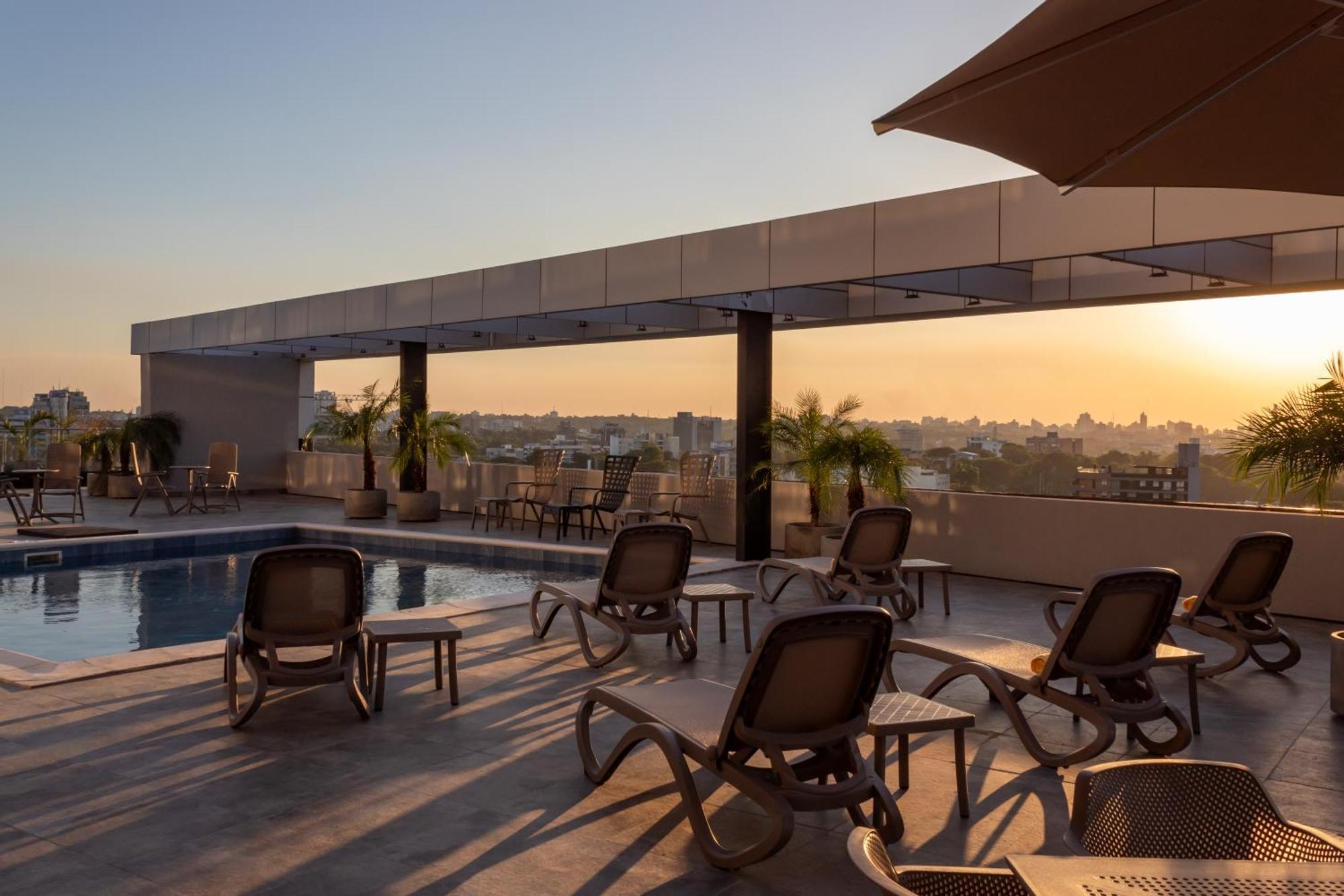 Tryp By Wyndham Asuncion Hotel Ngoại thất bức ảnh