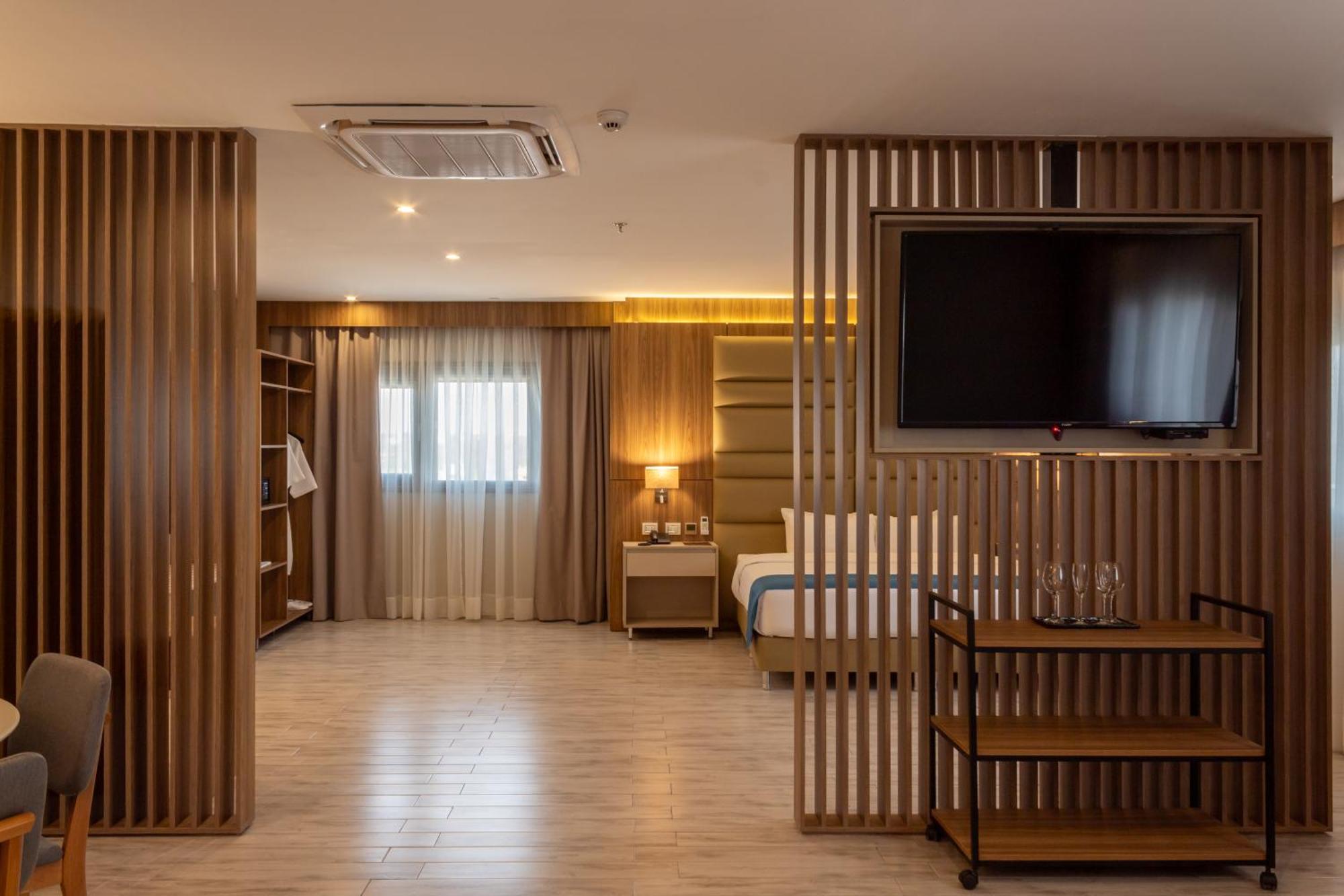 Tryp By Wyndham Asuncion Hotel Ngoại thất bức ảnh